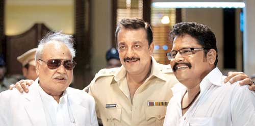 Sanjay Dutt is very punctual for Saamy shoot